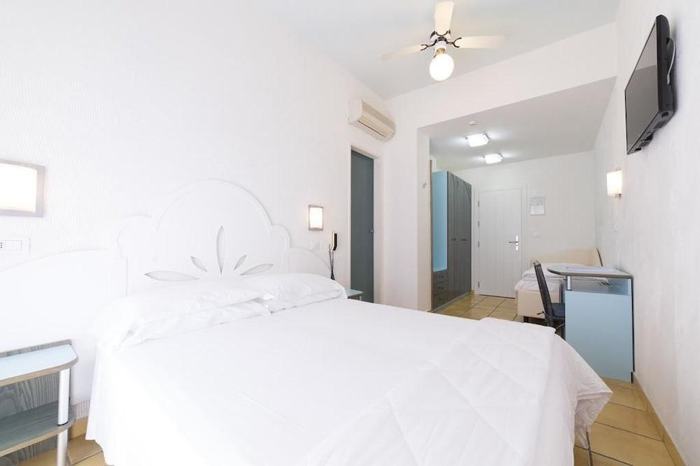 Luxor Beach Boutique Hotel קאטוליקה מראה חיצוני תמונה
